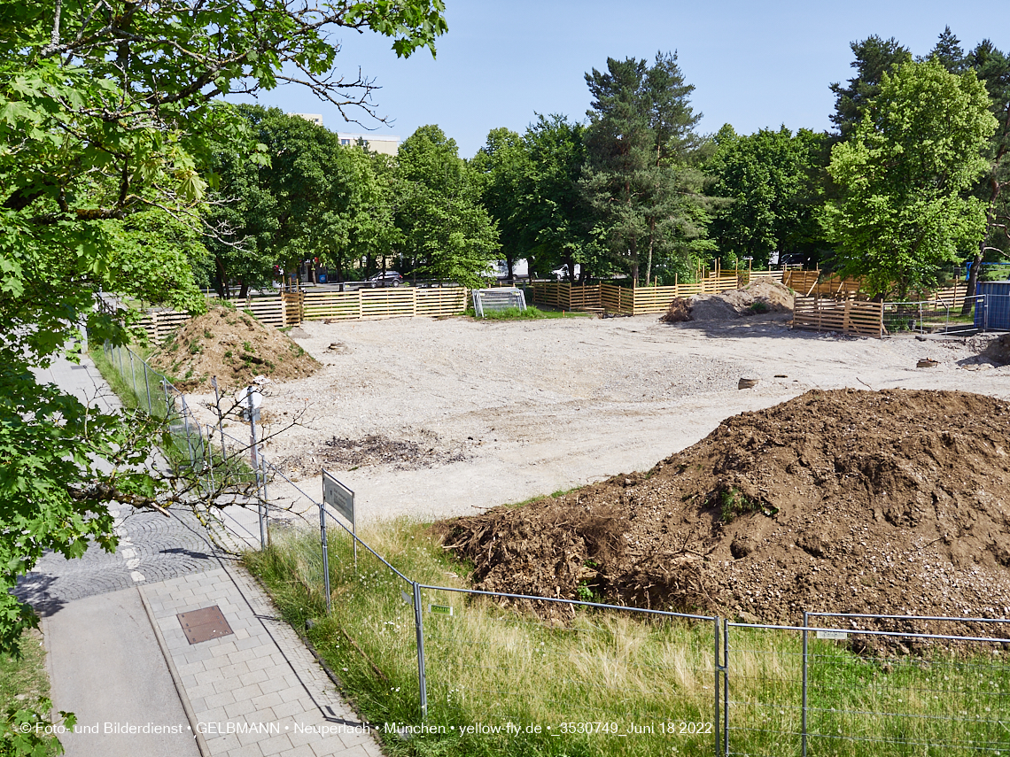 18.06.2022 - Baustelle zur Mütterberatung und Haus für Kinder